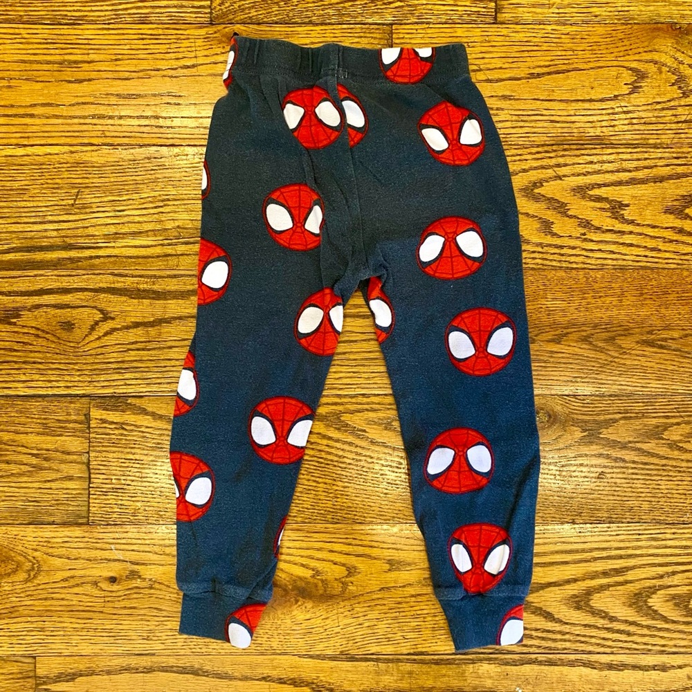 Marvel Spidey Amazing Friends - Pajama Set - 3T - Picture 6 of 10